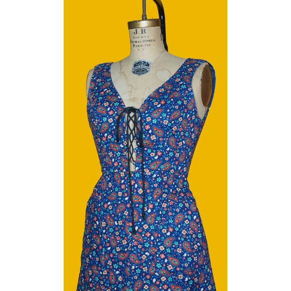 1960s-1970s LANZ Original Floral PAISLEY QUILTED. Lace Up Dress W/Pockets. XS-S - Picture 3 of 6